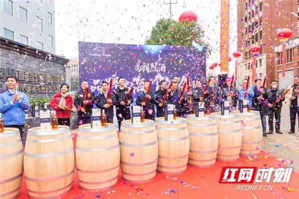 湘江醇香飄向世界 20萬瓶湖南威士忌出口歐美，創國內烈酒出口歷史新高